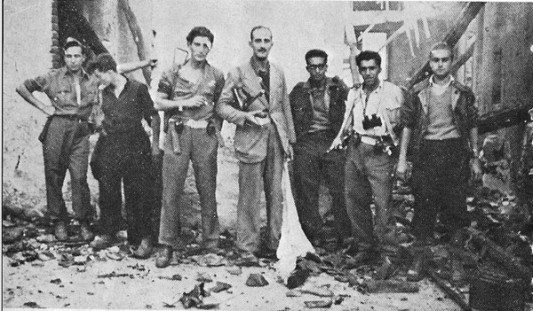 Giorgio Marincola et d'autres partisans dans le Biellese en 1944.